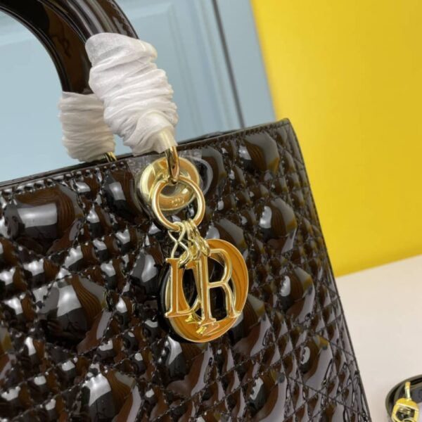 DIOR LADY DIOR PATENT CANNAGE LEATHER BAG BLACK 32CM - Image 4
