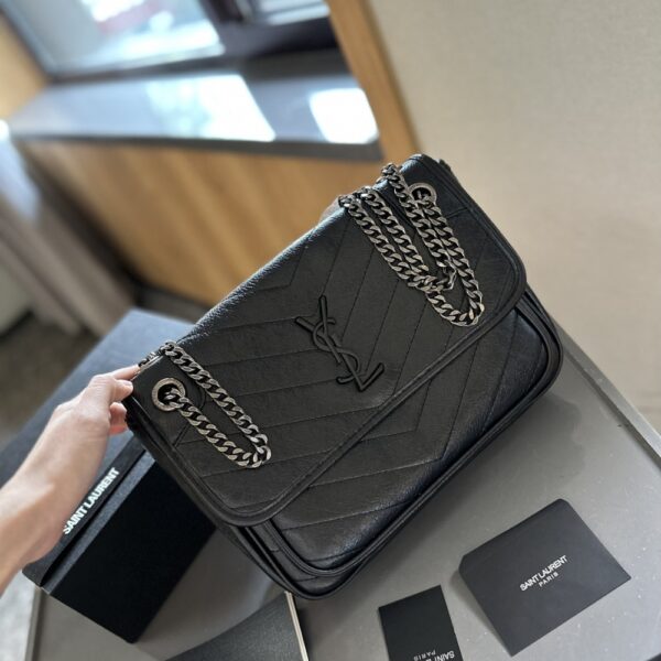 SAINT LAURENT NIKI MEDIUM IN VINTAGE LEATHER BLACK NOIR 28CM 6331580EN071000 - Image 4