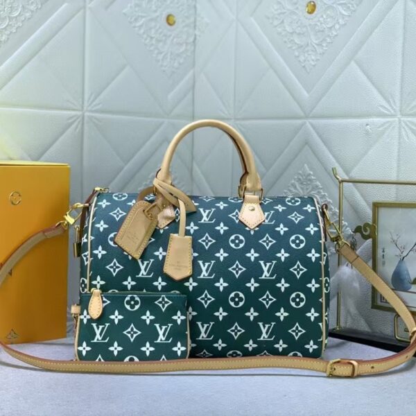 LOUIS VUITTON DESIGN ON THE CATWALK SPEEDY P9 BANDOULIÈRE BAG GREEN 30CM - Image 2