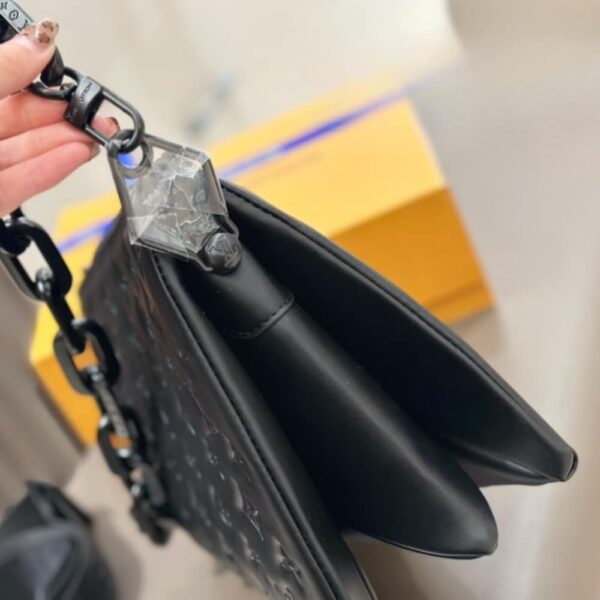 LOUIS VUITTON COUSSIN PM BAG BLACK 27CM M11370 - Image 9