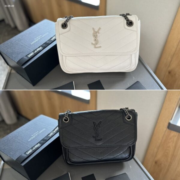 SAINT LAURENT NIKI MEDIUM IN VINTAGE LEATHER WHITE 28CM - Image 3