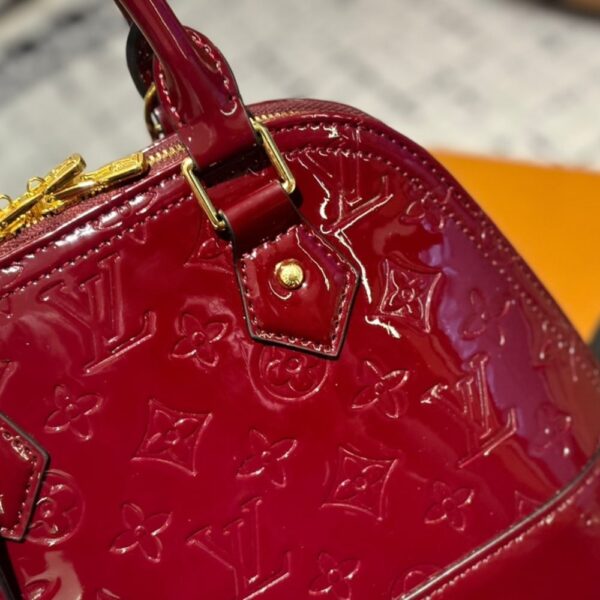 LOUIS VUITTON ALMA BB MONOGRAM VERNIS LEATHER DARK RED 23CM - Image 4