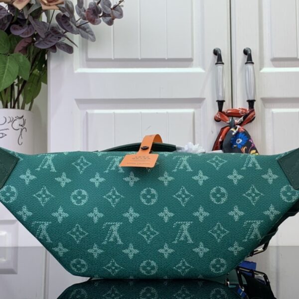 LOUIS VUITTON RUSH BUMBAG GREEN 30CM M12867 - Image 3