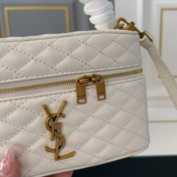 SAINT LAURENT GABY VANITY BAG IN BLANC VINTAGE 18CM 7667311EL079207 - Image 4