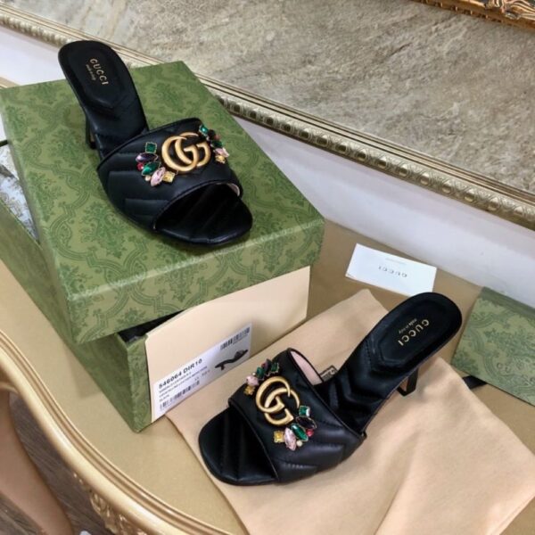 GUCCI WOMEN’S FLOWER DOUBLE G SLIDE SANDAL BLACK - Image 2