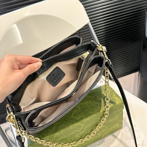 GUCCI GG EMBLEM SMALL SHOULDER BAG BLACK LEATHER 23CM - Image 4