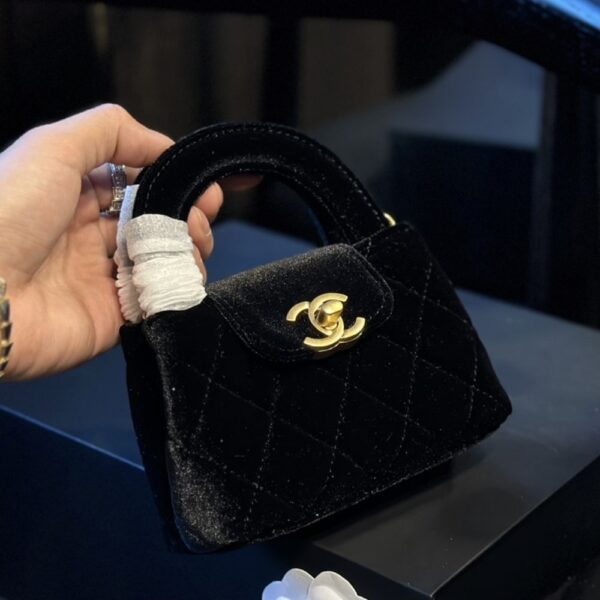 CHANEL VELVET NANO KELLY RE EDITION BLACK 13CM - Image 3