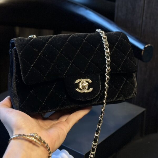 CHANEL VELVET PEARL CRUSH MINI FLAP BAG BLACK 20CM - Image 2