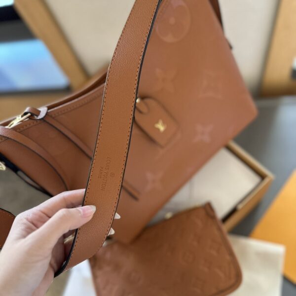 LOUIS VUITTON CARRYALL PM COGNAC 30CM M11790 - Image 4