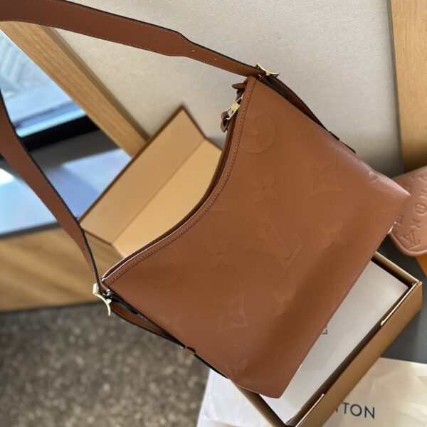 LOUIS VUITTON CARRYALL PM COGNAC 30CM M11790 - Image 3
