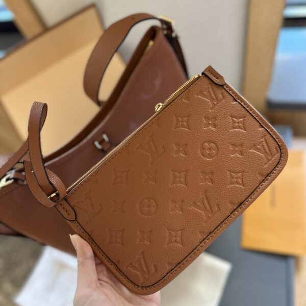 LOUIS VUITTON CARRYALL PM COGNAC 30CM M11790 - Image 8