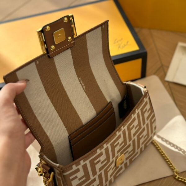 FENDI BAGUETTE MINI FF JACQUARD FABRIC BAG BEIGE 21CM - Image 9