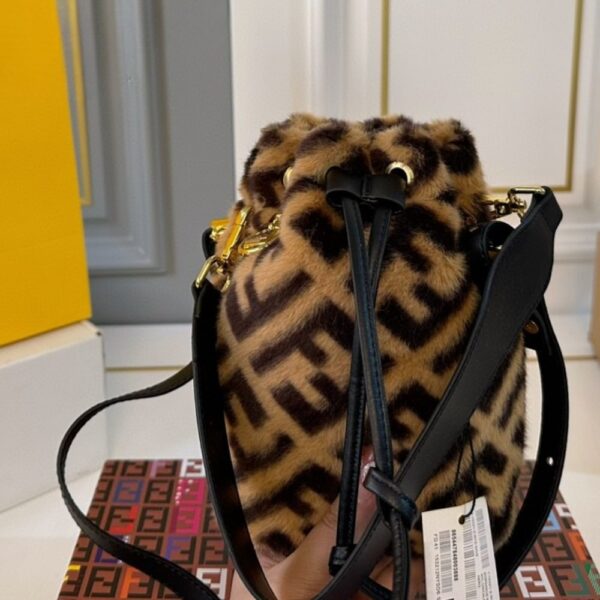FENDI MON TRESOR SHEEPSKIN BAG BROWN 20CM - Image 5