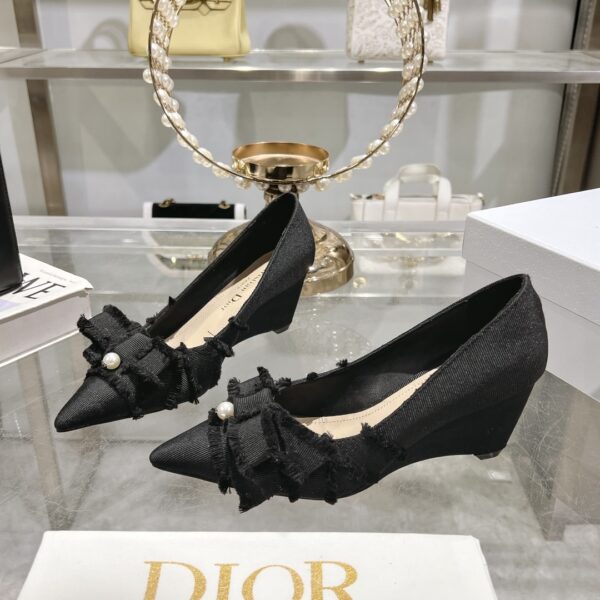 DIOR ADIORABLE PUMPS FRINGED GROSGRAIN IN BLACK - Image 2