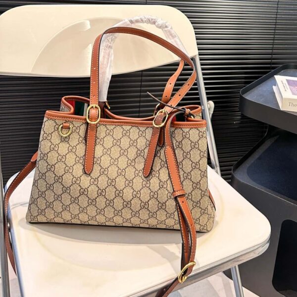GUCCI GG EMBLEM SMALL TOTE BAG BEIGE AND DARK BROWN 31CM - Image 4