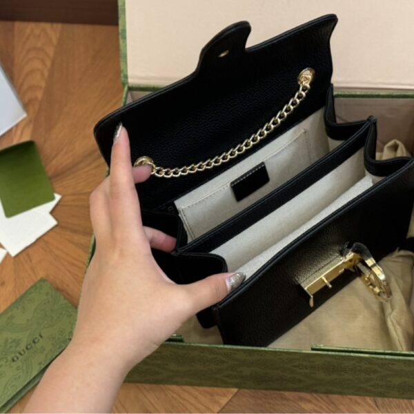 GUCCI INTERLOCKING LEATHER CHAIN CROSSBODY BAG BLACK 20CM - Image 2