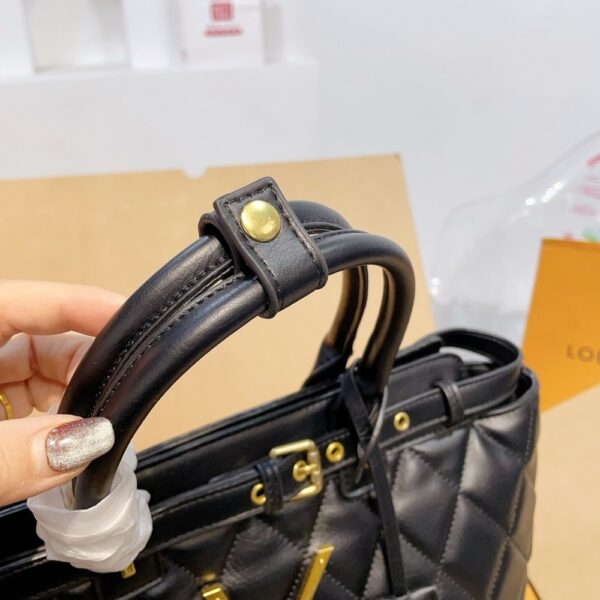 SAINT LAURENT LEATHER LEATHER HANDBAG BLACK 33CM - Image 2