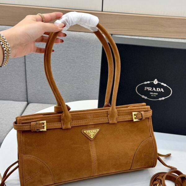 PRADA MEDIUM SUEDE HANDBAG CINNAMON 32CM 1BA426 2C4S F0401 V MOO - Image 2