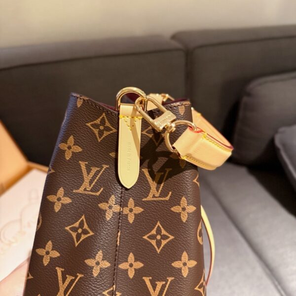 LOUIS VUITTON NÉONOÉ BB BAG MONOGRAM BROWN 20CM M46581 - Image 3