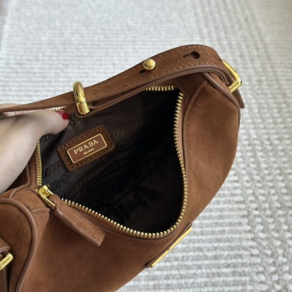 PRADA ARQUÉ SUEDE SHOULDER BAG COCOA BROWN 22CM 1BC194 2C4S F0324 V OOO - Image 4