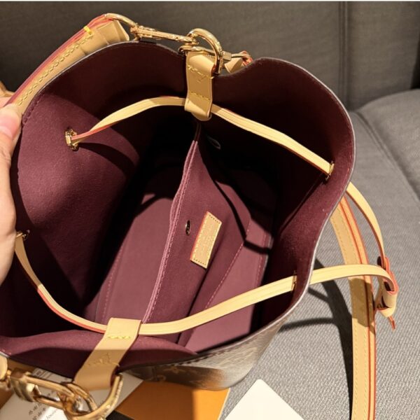 LOUIS VUITTON NÉONOÉ BB BAG MONOGRAM BROWN 20CM M46581 - Image 4