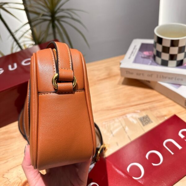 GUCCI BLONDIE MINI SHOULDER BAG BROWN 20CM 820429 AAEDB 2718 - Image 5