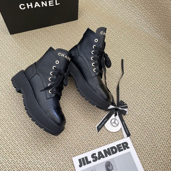 CHANEL CC LACE UP BOOTS BLACK - Image 6