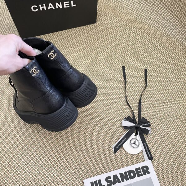 CHANEL CC LACE UP BOOTS BLACK - Image 9