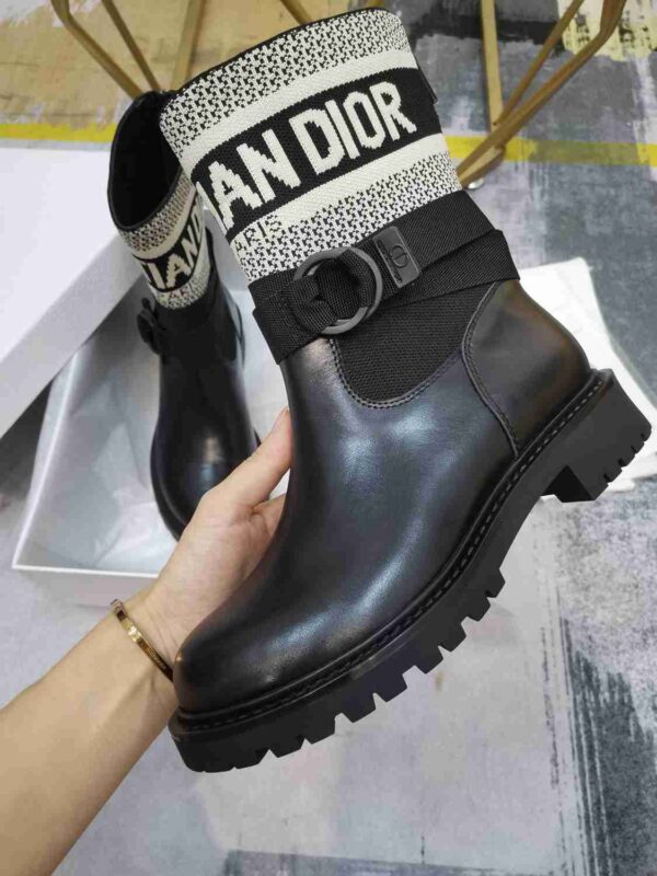 DIOR D MAJOR ANKLE BOOT FABRIC AND LEATHER WHITE AND BLACK - Image 5