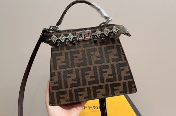 FENDI PEEKABOO ISEEU PETITE JACQUARD FF FABRIC BAG WITH CRYSTALS 21CM 8BN335APKPF0TPN - Image 5