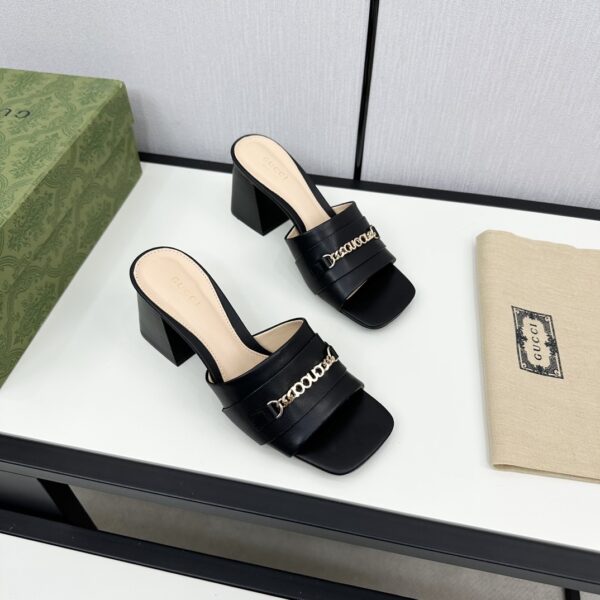 GUCCI SIGNORIA SLIDE SANDAL IN BLACK - Image 7