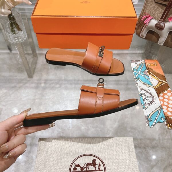 HERMES GIULIA SANDAL BROWN H231056Z A3360 - Image 6