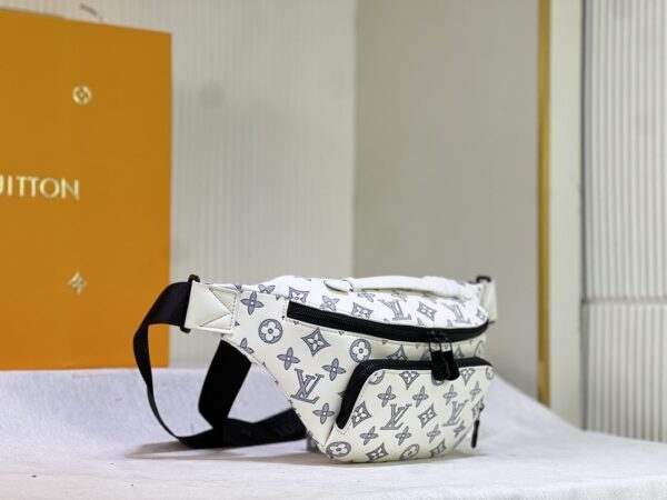 LOUIS VUITTON RUSH BUMBAG MONOGRAM SHADOW LEATHER WHITE AND NAVY BLUE 30CM M25227 - Image 3