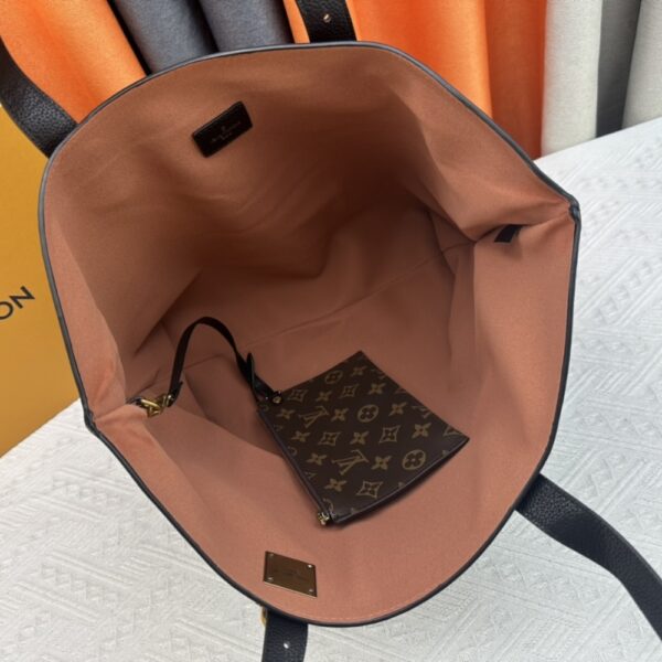 LOUIS VUITTON LOW KEY CABAS MM GRAINED LEATHER BLACK 47CM M25341 - Image 2