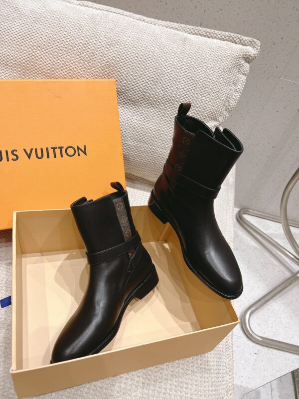 LOUIS VUITTON BOOTSY ANKLE BOOT BLACK 1ABUB4 - Image 2