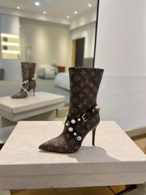 LOUIS VUITTON STUDDED ANKLE BOOTS MONOGRAM BROWN - Image 2