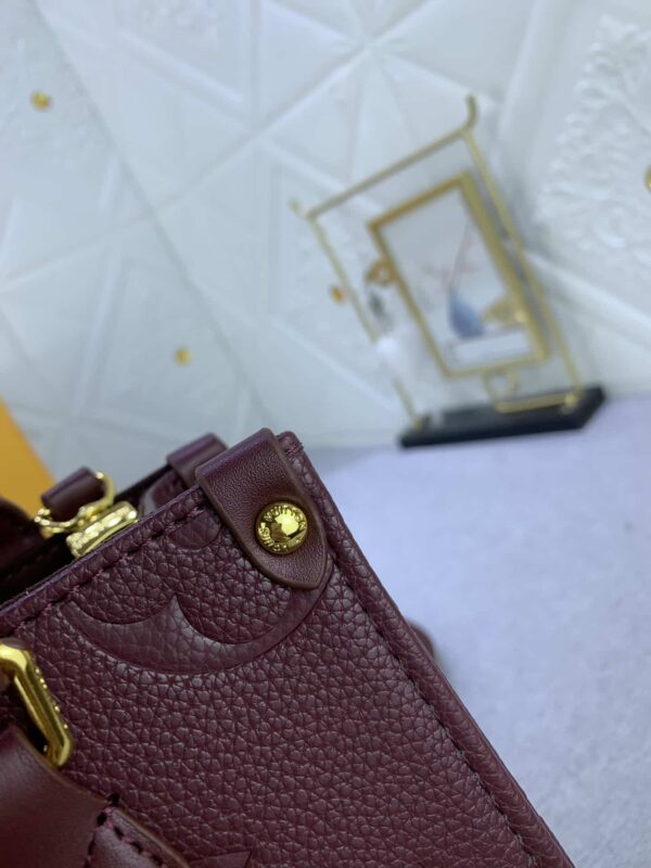 LOUIS VUITTON ONTHEGO MM MONOGRAM EMPREINTE WINE RED 35CM M46601 - Image 7