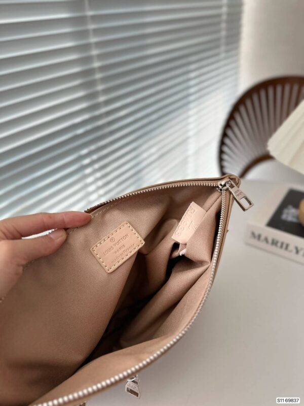 LOUIS VUITTON TAKEOFF POUCH BEIGE 30CM - Image 2