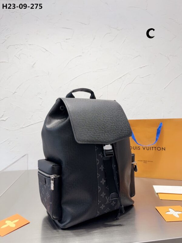 LOUIS VUITTON OUTDOOR BACKPACK MONOGRAM TAIGARAMA 40CM - Image 2