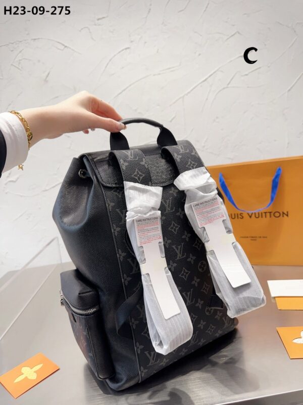 LOUIS VUITTON OUTDOOR BACKPACK MONOGRAM TAIGARAMA 40CM - Image 9