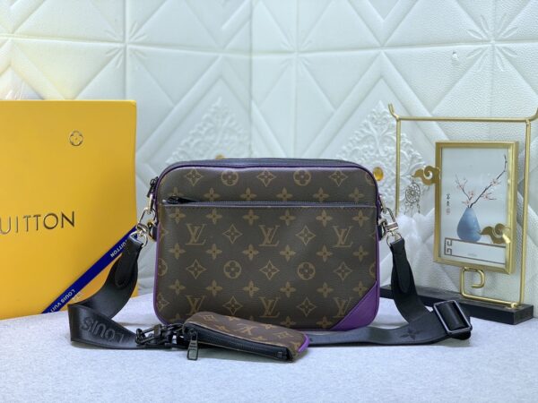 LOUIS VUITTON TRIO MESSENGER PURPLE 25CM M46266 - Image 10