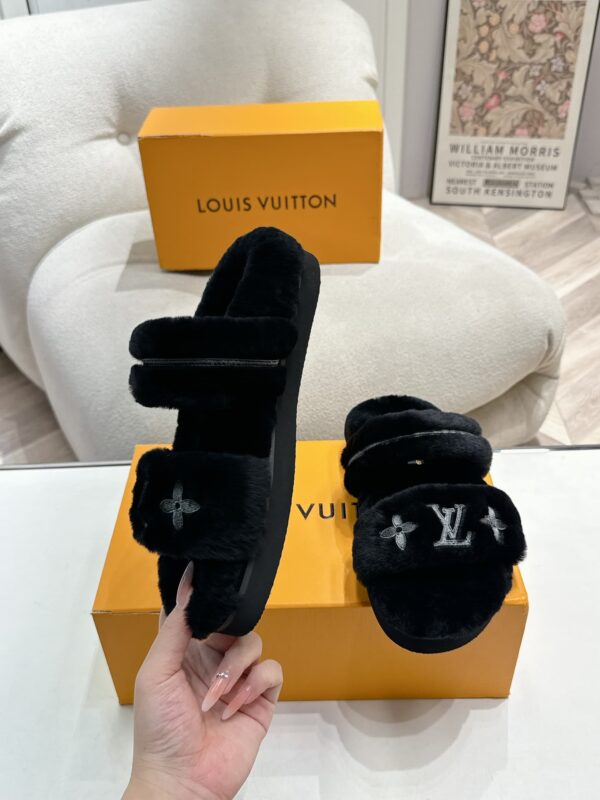 LOUIS VUITTON LV SUNSET FLAT COMFORT MULE SHEARLING NOIR1 1ADC65 - Image 3