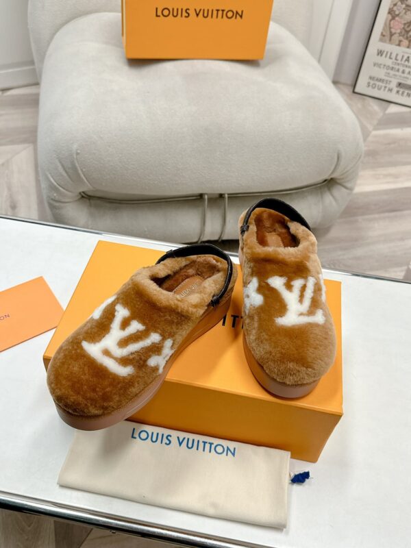 LOUIS VUITTON ASPEN COMFORT CLOG CAMEL BROWN 1ADC2B - Image 9