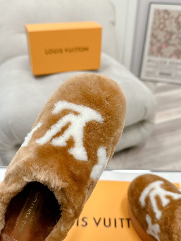 LOUIS VUITTON ASPEN COMFORT CLOG CAMEL BROWN 1ADC2B - Image 5