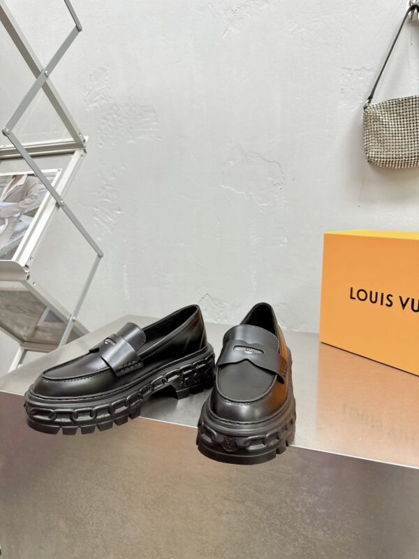 LOUIS VUITTON LV RECORD LOAFER BLACK 1AC9I9 - Image 7