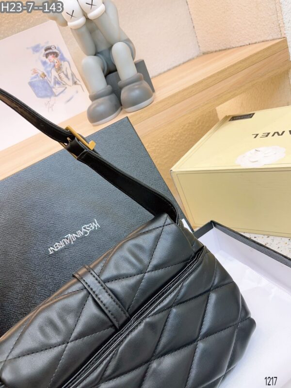 SAINT LAURENT LE 57 QUILTED LEATHER SHOULDER BAG BLACK 23CM - Image 7