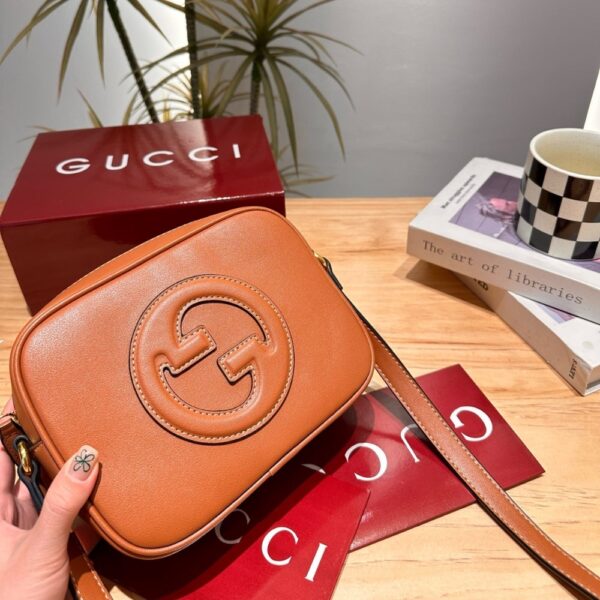 GUCCI BLONDIE MINI SHOULDER BAG BROWN 20CM 820429 AAEDB 2718 - Image 7