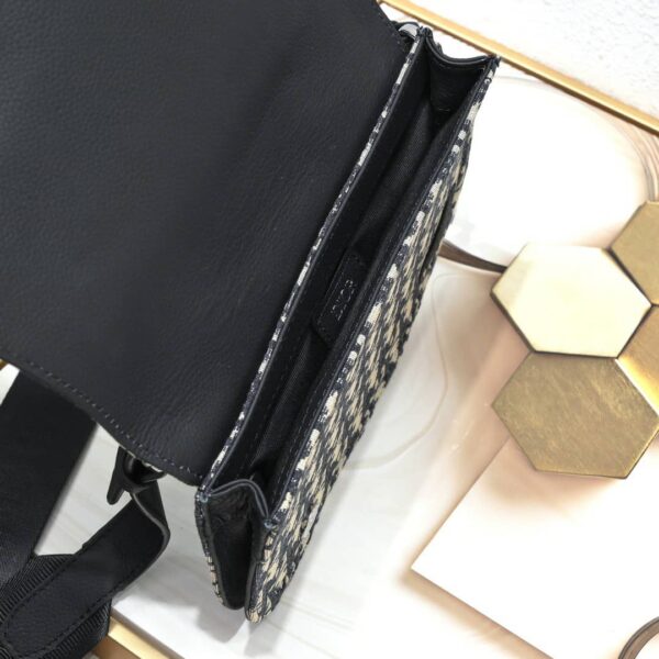 DIOR OBLIQUE CANVAS AND LEATHER SADDLE POUCH BAG BLACK 23CM - Image 10