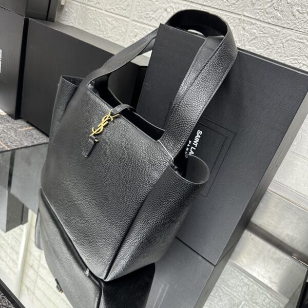 SAINT LAURENT BEA IN GRAINED LEATHER BLACK 50CM - Image 6
