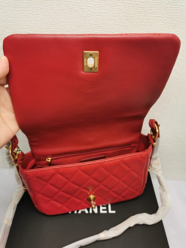 CHANEL 23B SMALL FLAP BAG RED 22CM - Image 8